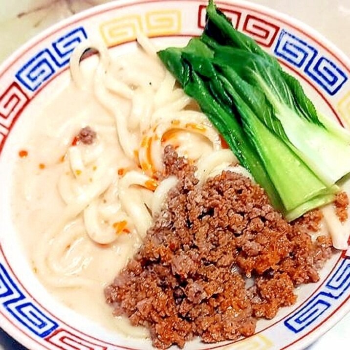 ちょっと本格的？うどんで作る担々麺♪